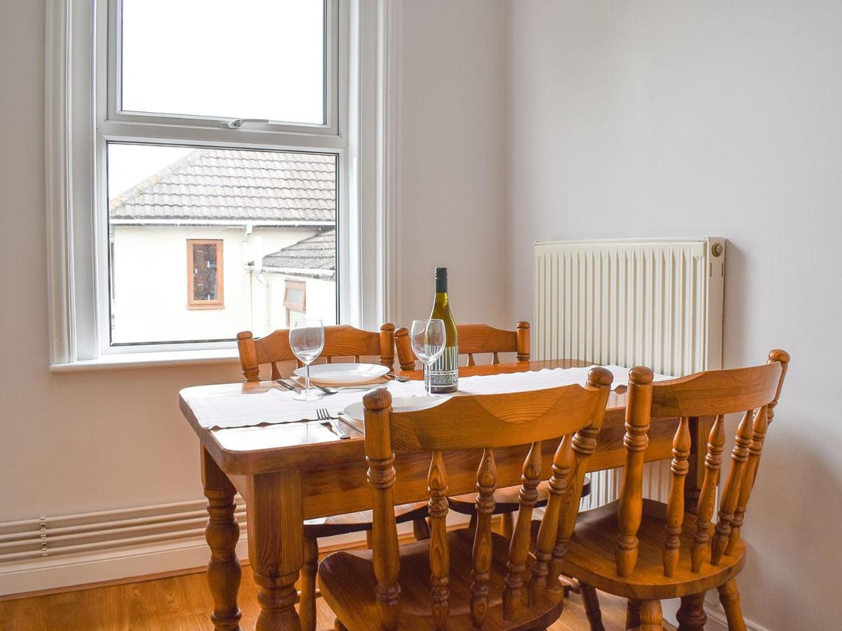 Darracott House Apartment B - Housity