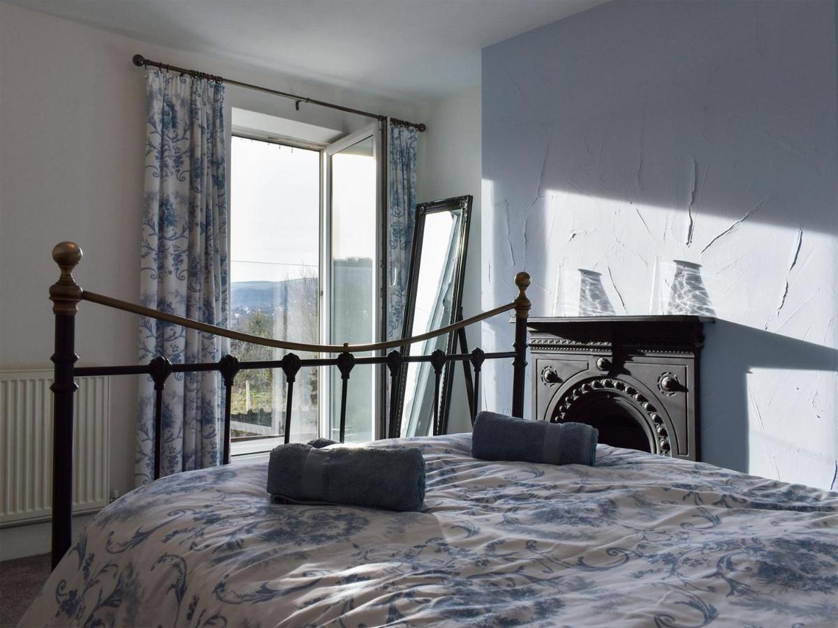 Platform 13 Railway Cottage - Housity