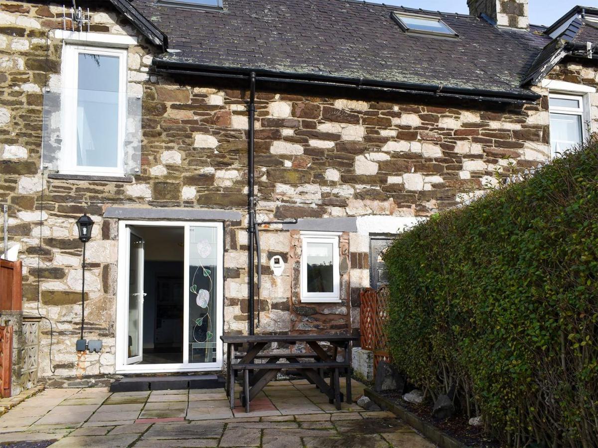 Platform 13 Railway Cottage - Housity