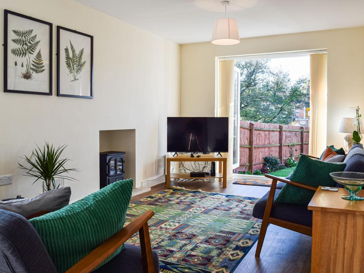 Ivanhoe Lodge - Housity