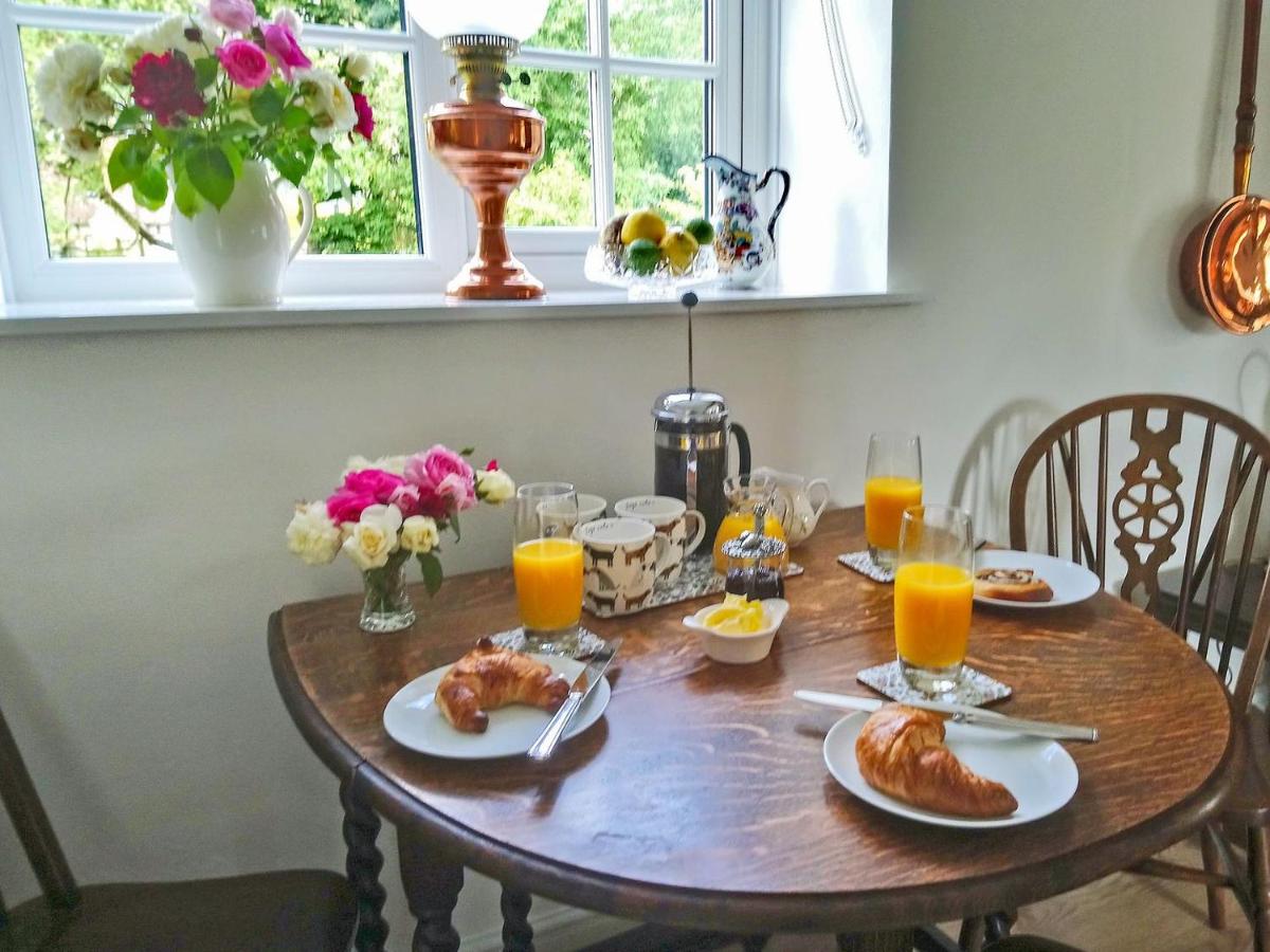 Bower Cottage - Housity