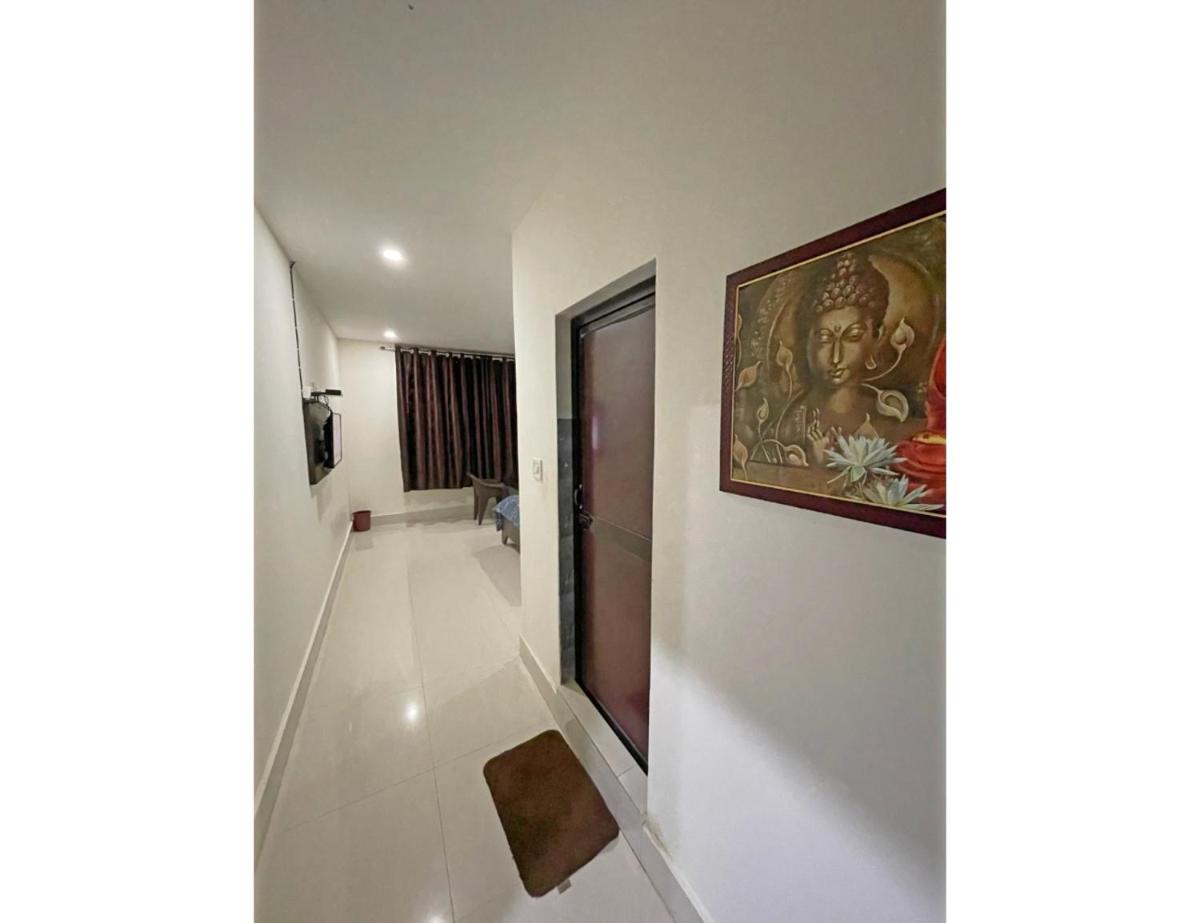 Hotel The Bay Inn, Konark - Housity