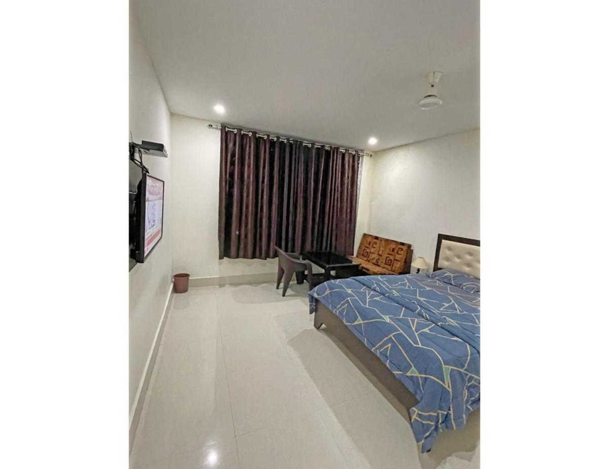Hotel The Bay Inn, Konark - Housity