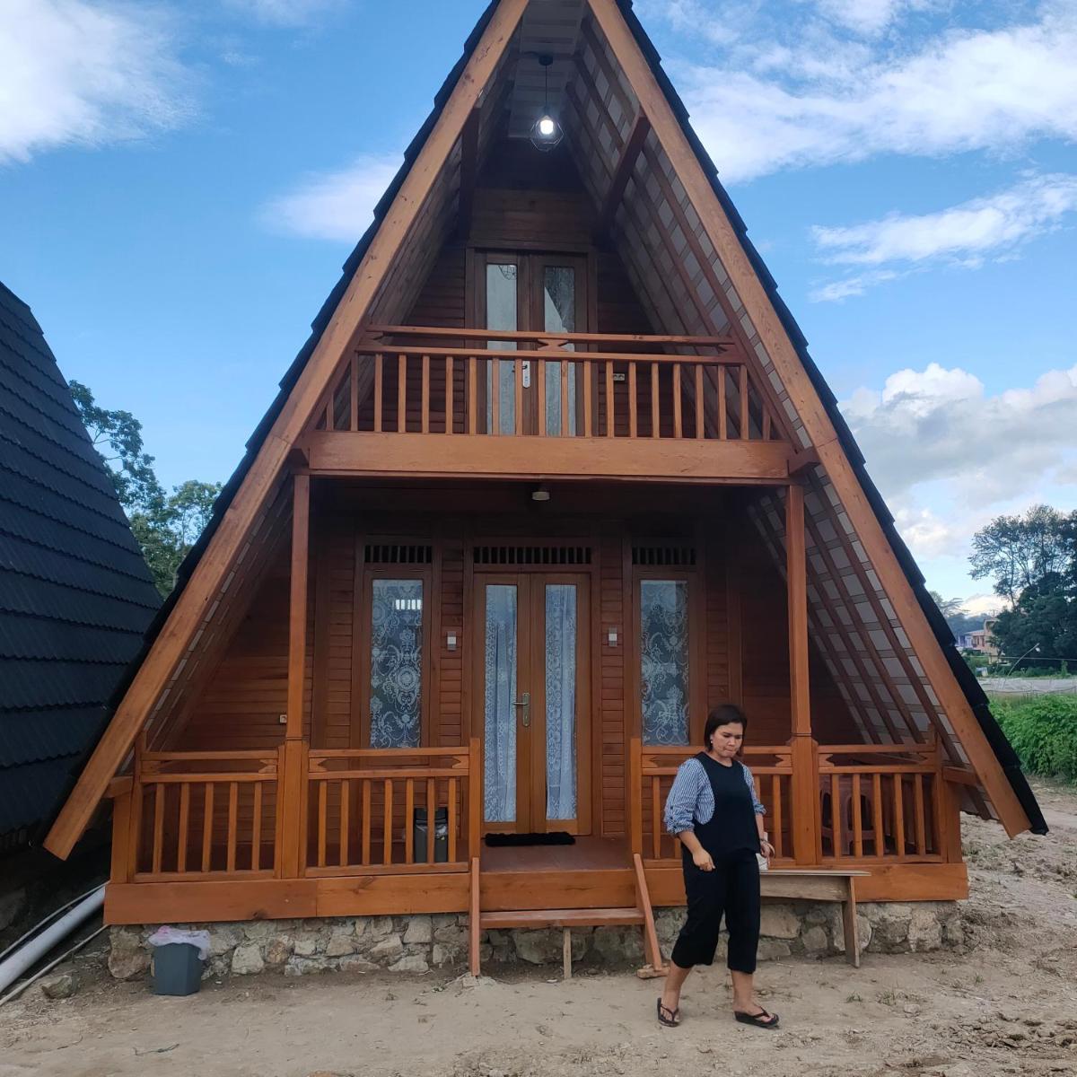 Sharon Home's Samosir - Housity