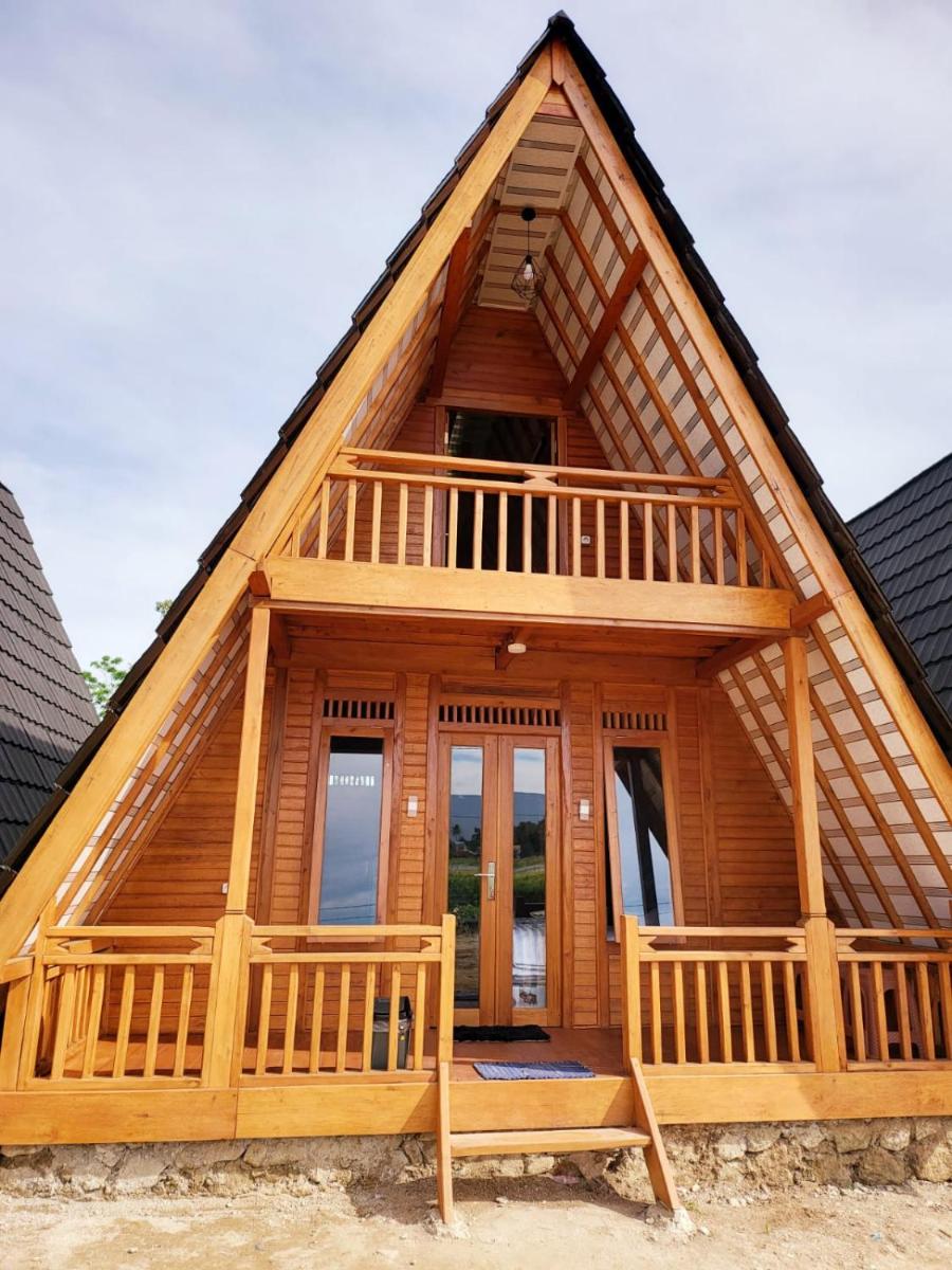 Sharon Home's Samosir - Housity