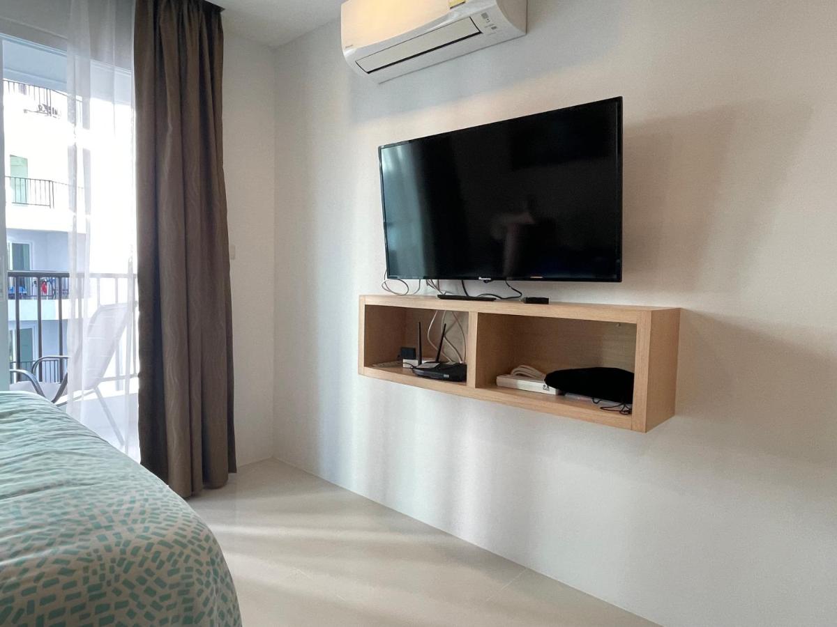 Mantra Beach Condo in Mae Phim - Housity