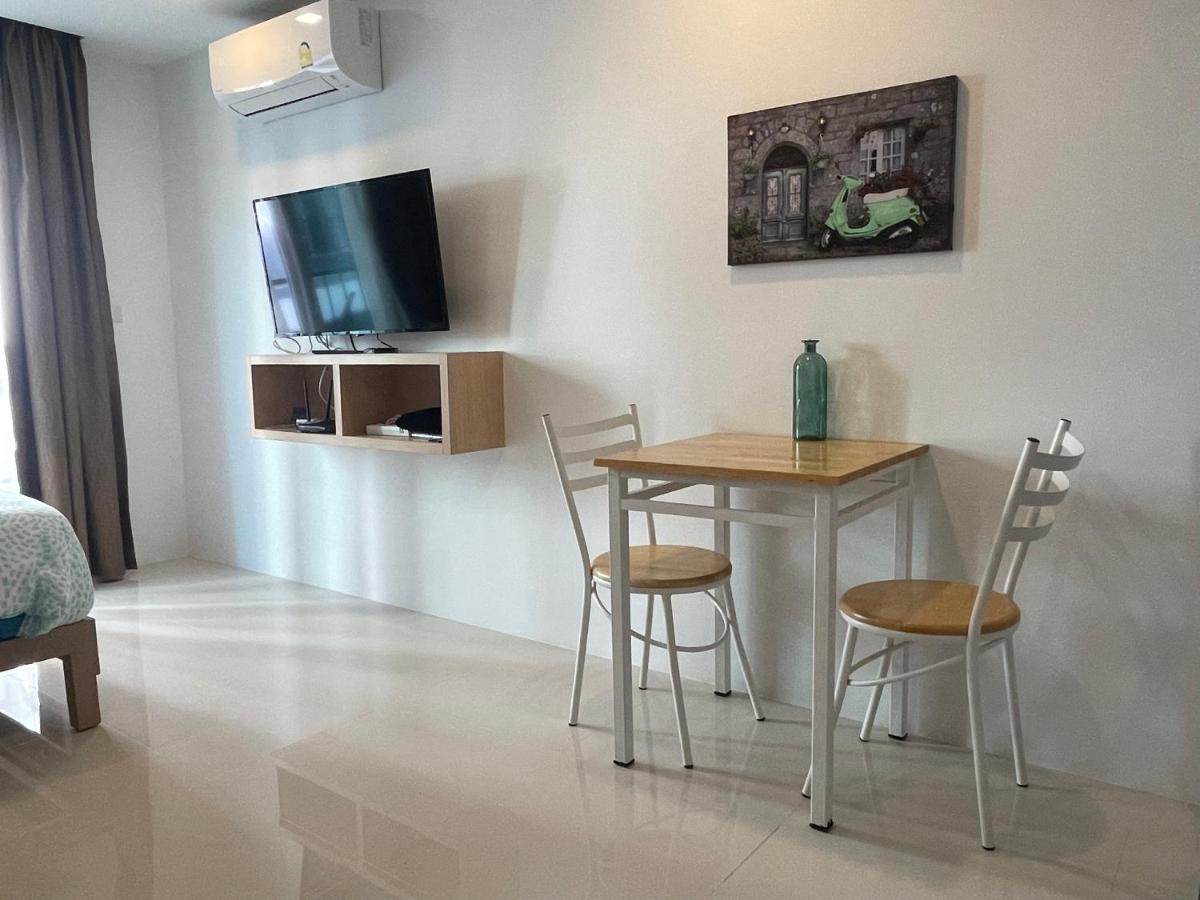 Mantra Beach Condo in Mae Phim - Housity