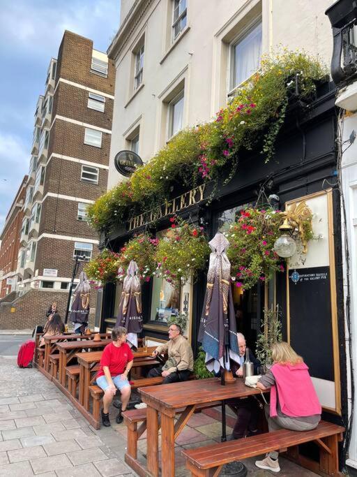 Amazing apartment central London near tube station - Housity