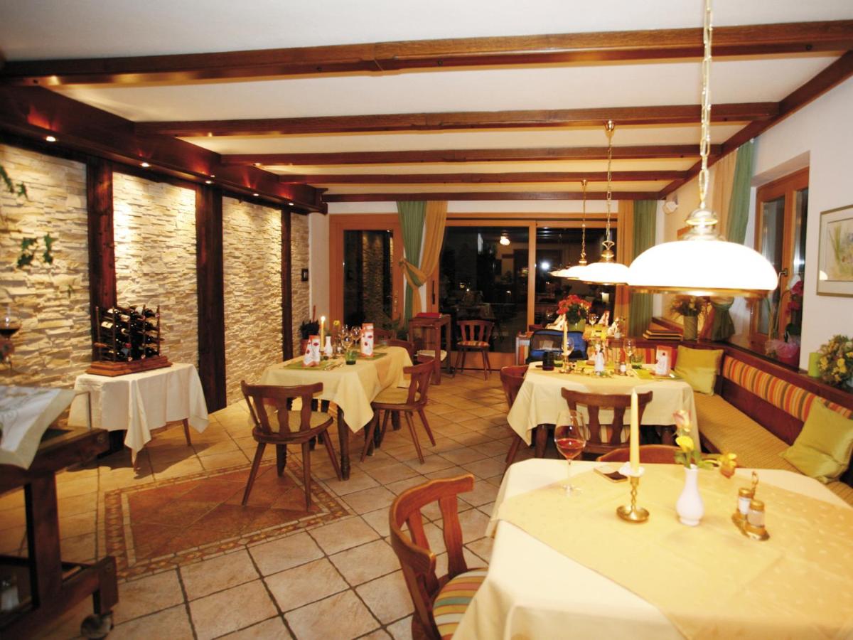 Hotel Diana - Housity