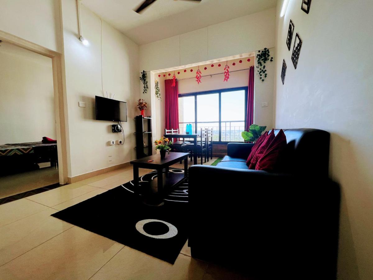 Mesmerizing comfy condo with world class amenities - Housity