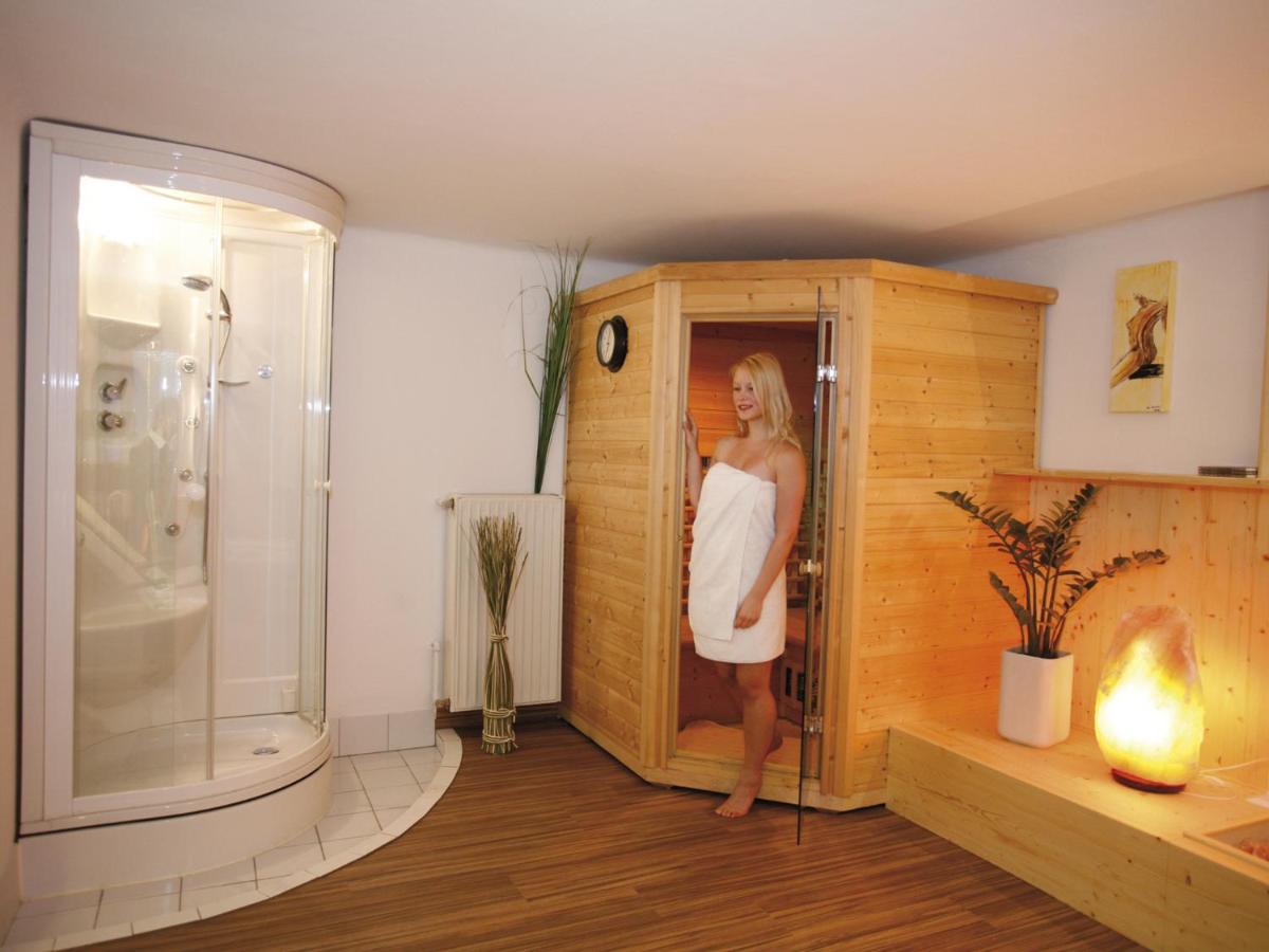 Hotel Diana - Housity