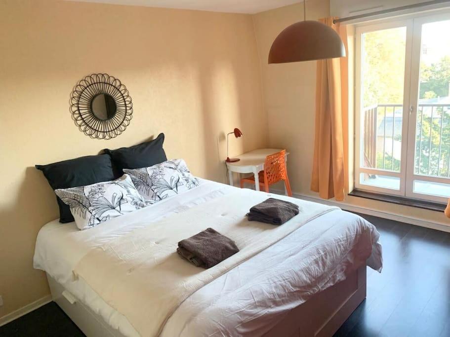 Studio calme, Grand parquet,Chateau,INSEAD - Housity