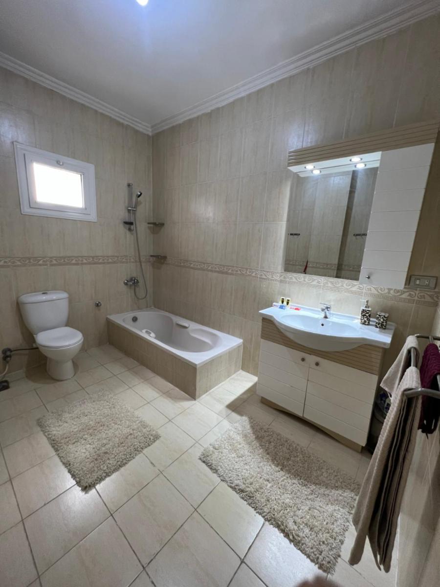 Karnak Flats - Housity