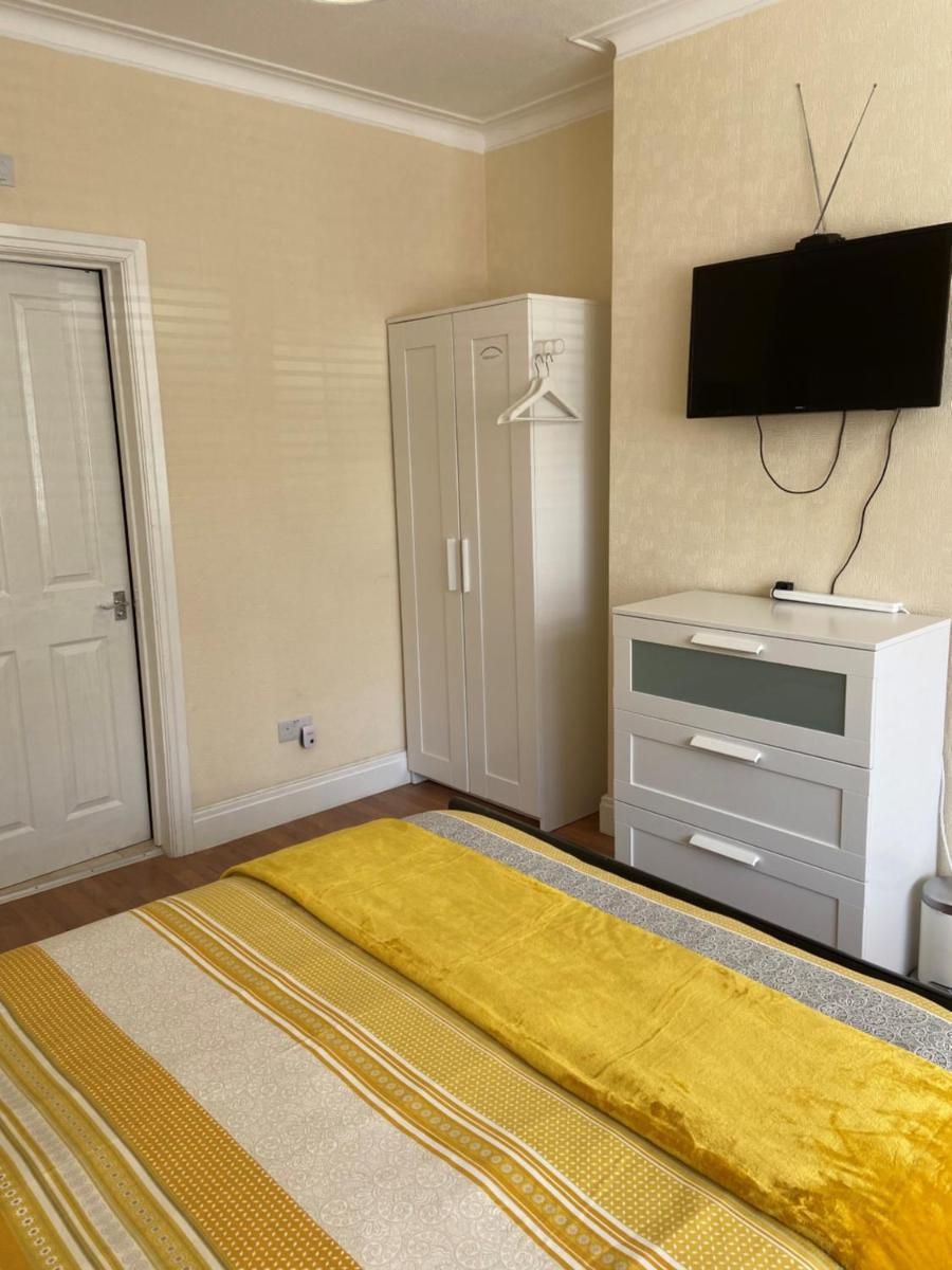 Suitetrails - Streatham Common Bed & Breakfast