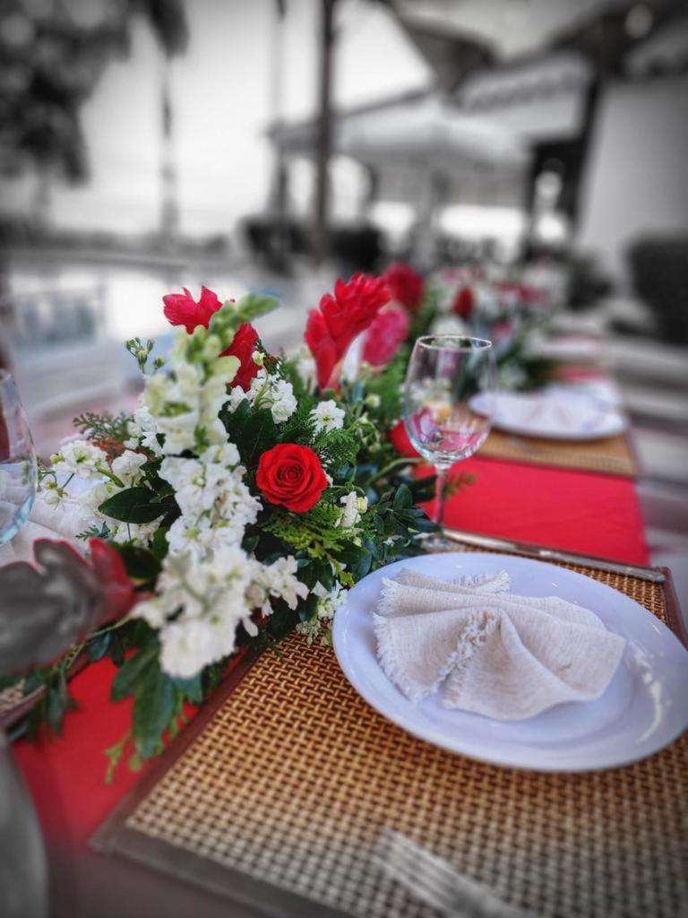 Hotel y Restaurant Puesta del Sol - Housity