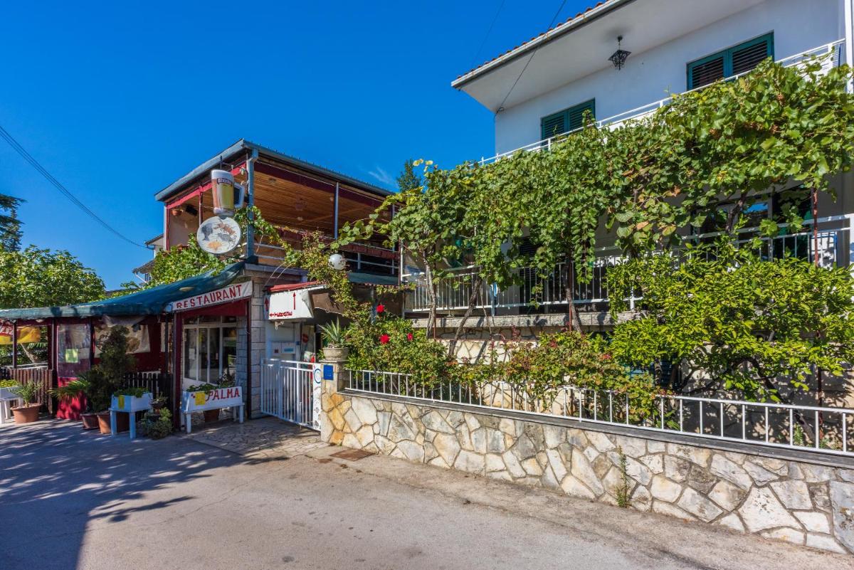Apartments Opacak Selce - Housity
