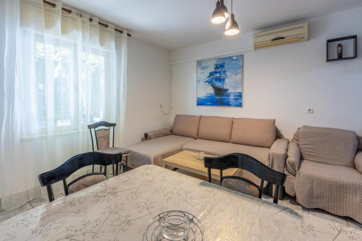 Apartments Opacak Selce - Housity