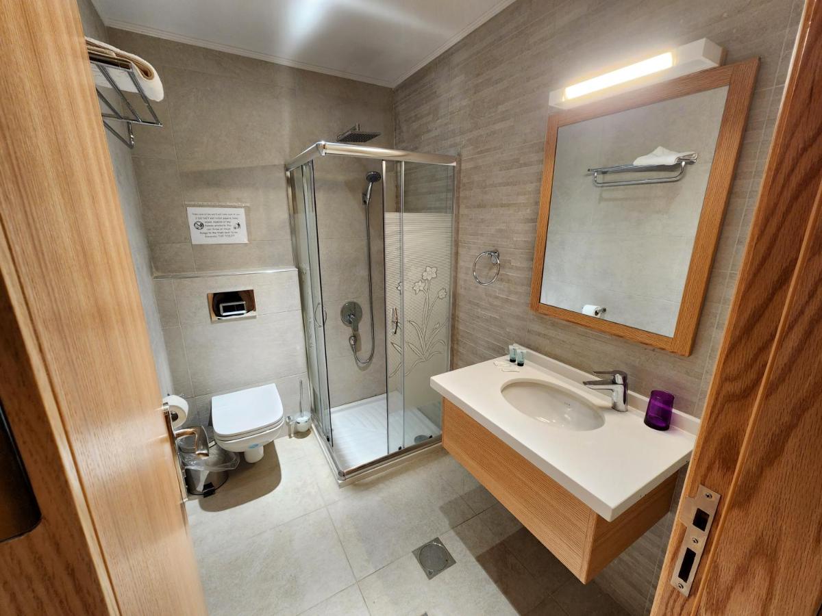 St Andrew's Guesthouse - Ramallah - Housity