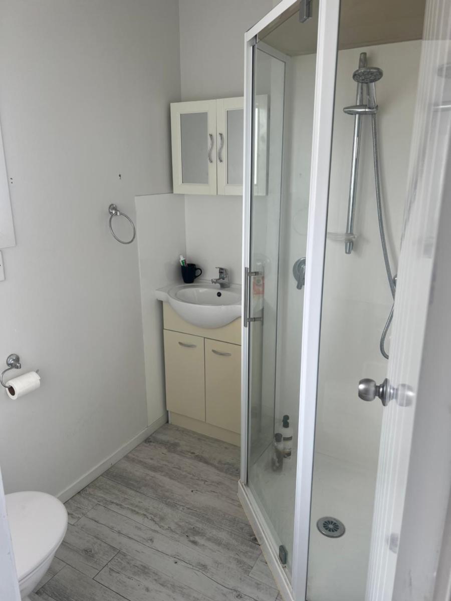 K&R Orewa homestay - Housity