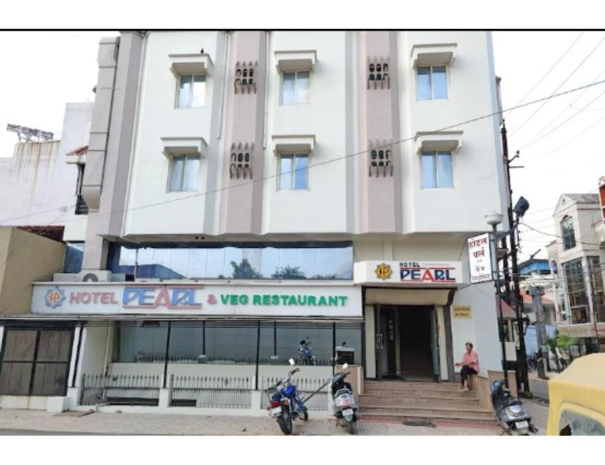 Hotel Pearl,Indore - Housity