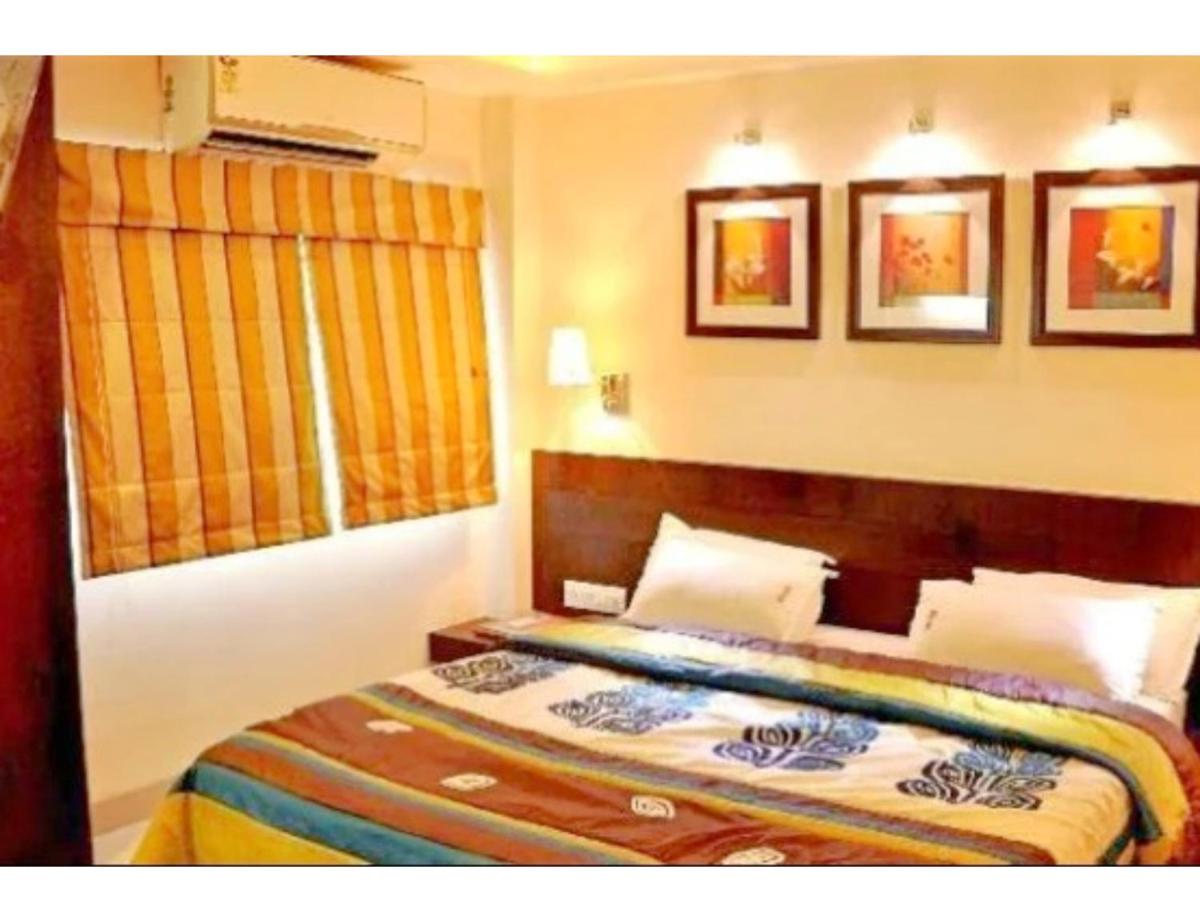 Hotel Pearl,Indore - Housity