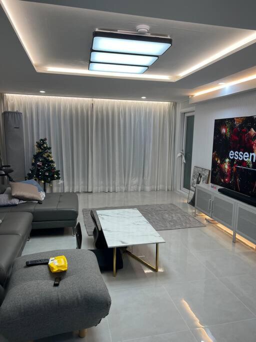Cozy Space with Modern Interior in Hwaseong - Housity