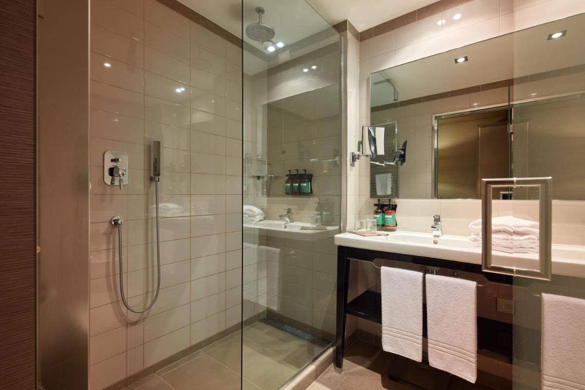 Suitetrails - Crowne Plaza Verona Fiera, an IHG Hotel