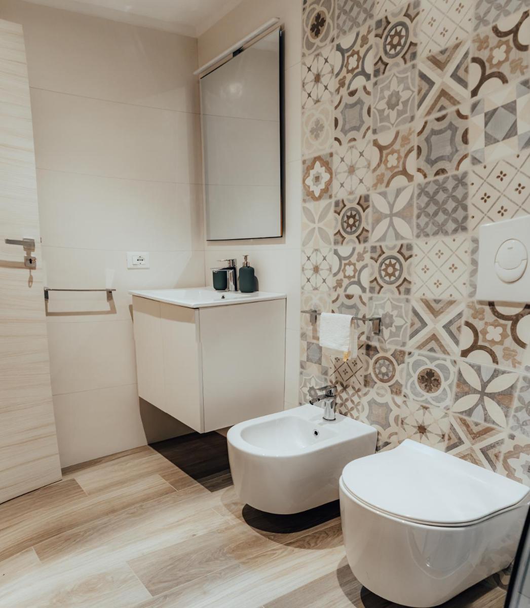 Pietra Bianca Bed&Breakfast - Housity