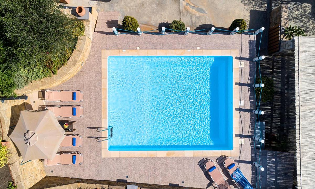 Cretan Kera Villa Heated Pool - Housity