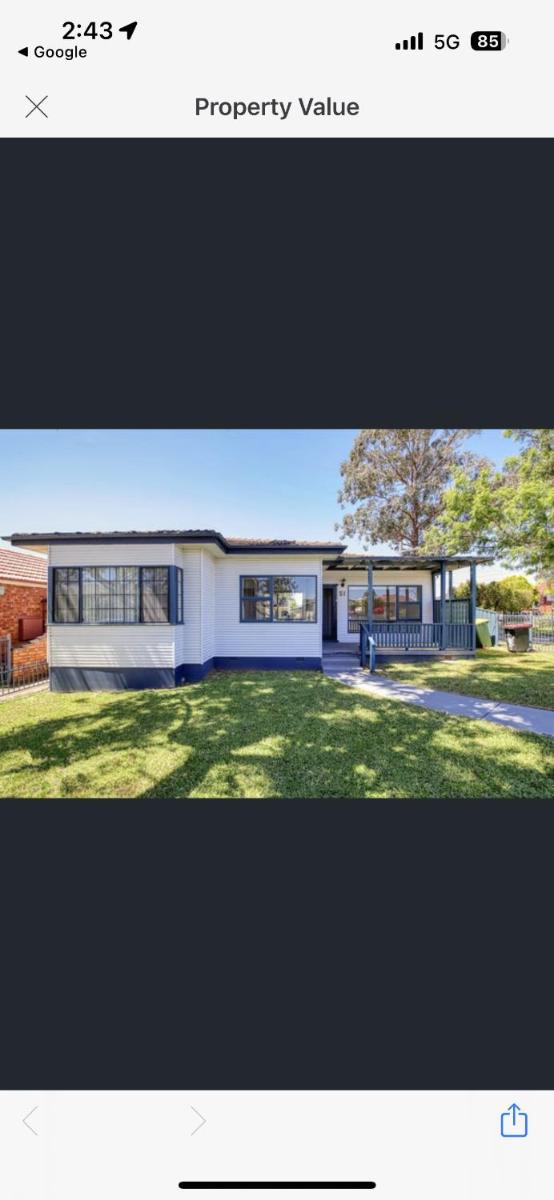 Entire 3 bedroom beautiful home - Housity
