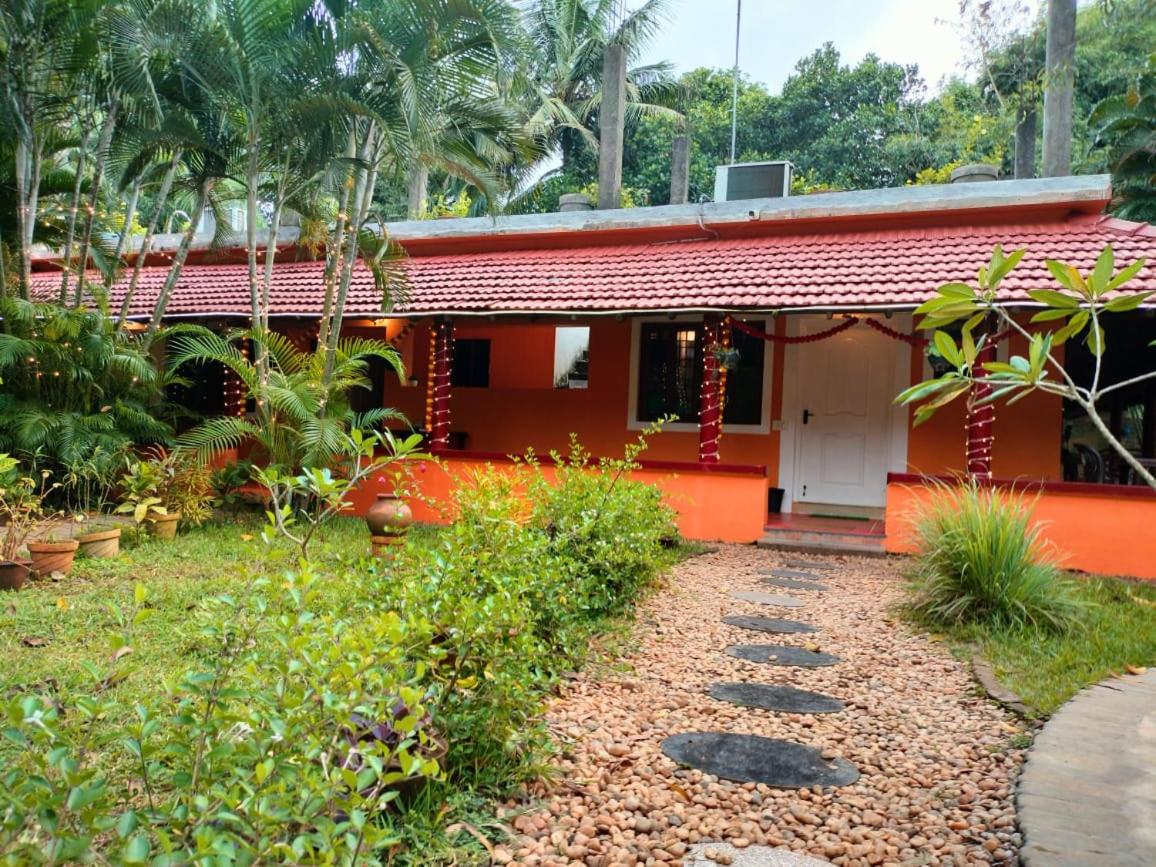 Paradise Vana Vilasa Homestay with Swimming pool - Housity