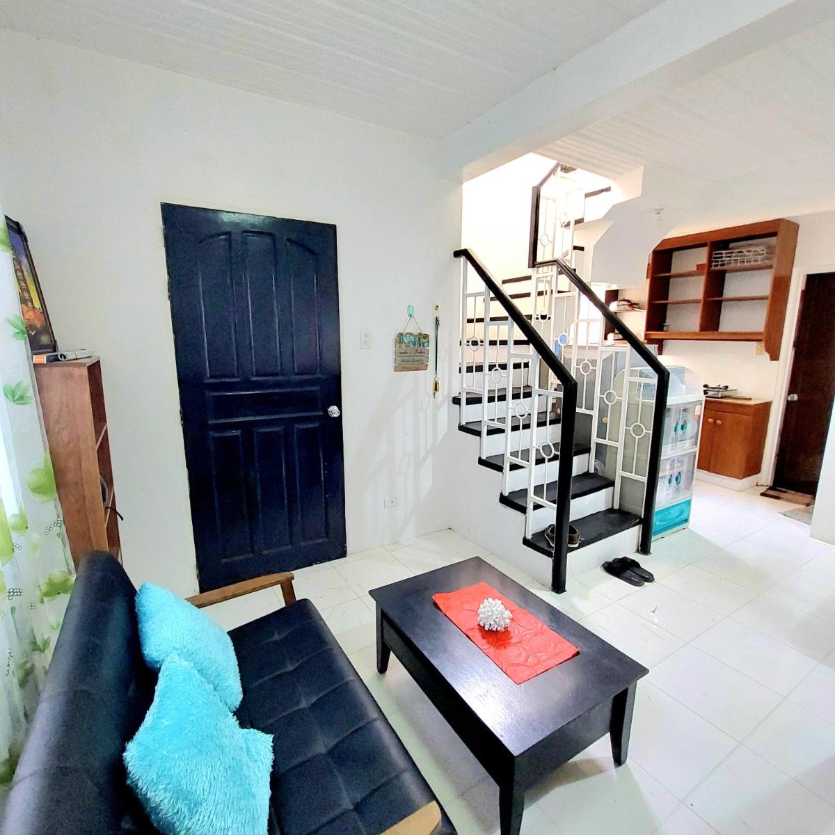 GENSAN TRANSIENT HOUSE AT CAMELLA HOMES 2-STOREY - Housity
