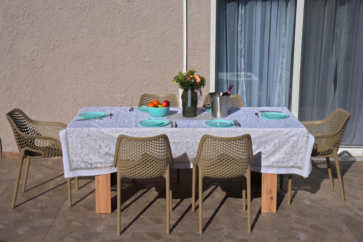 Arsinoe Luxury Villa - Housity