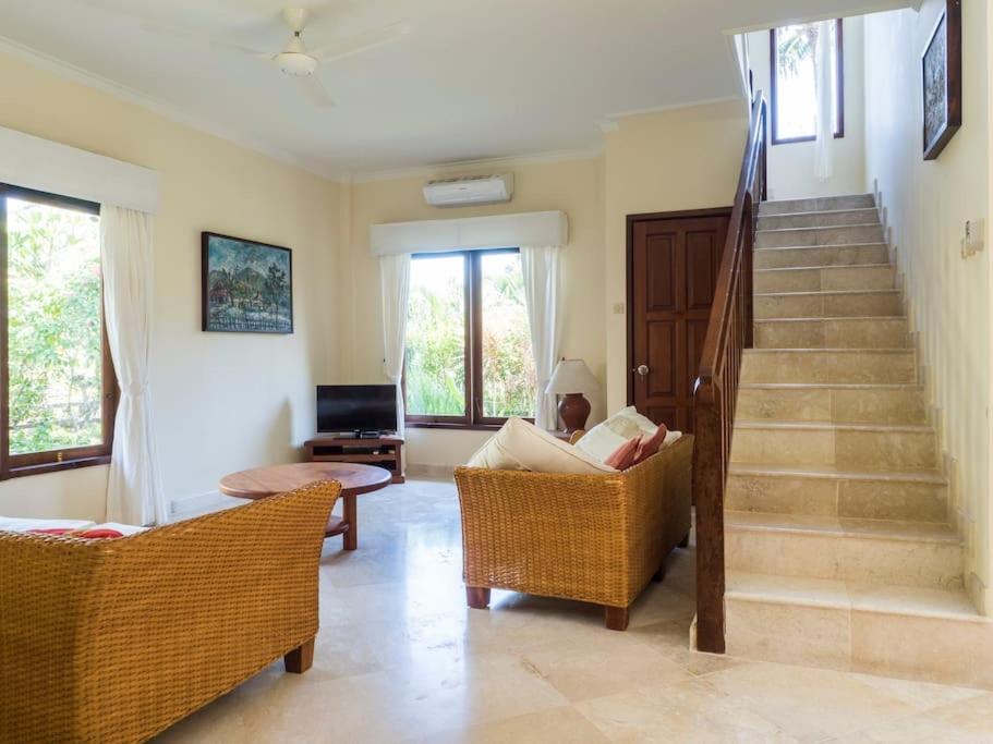 Villa 7, Secret Garden, Kerandangan, near Senggigi - Housity