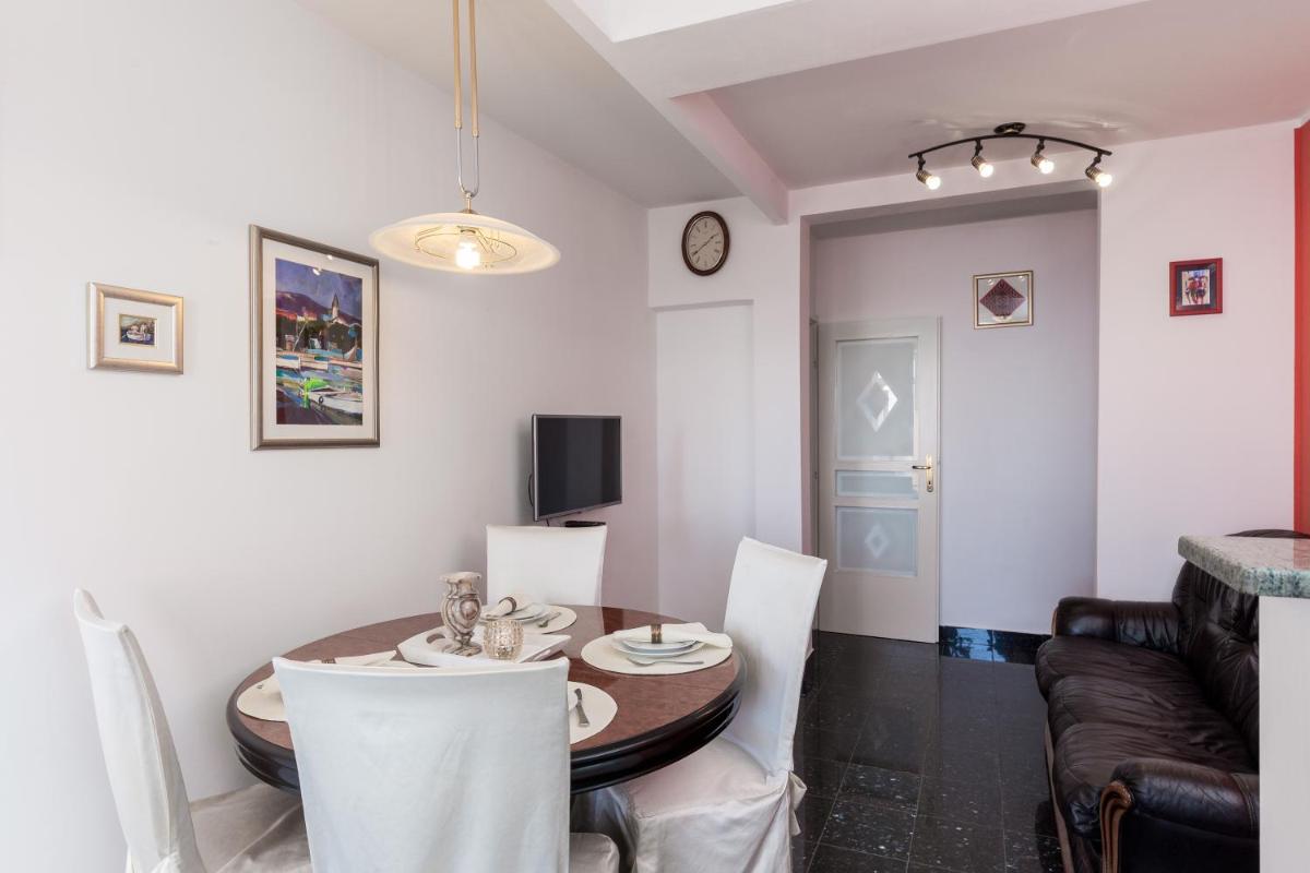 Apartment Merivo - Housity