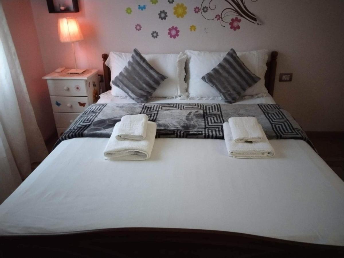Eagle house - Housity