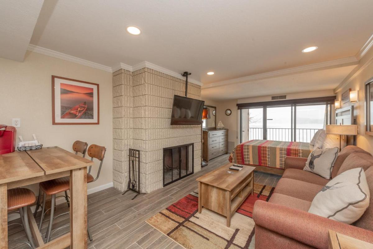 203A Efficiency One Bath - Housity
