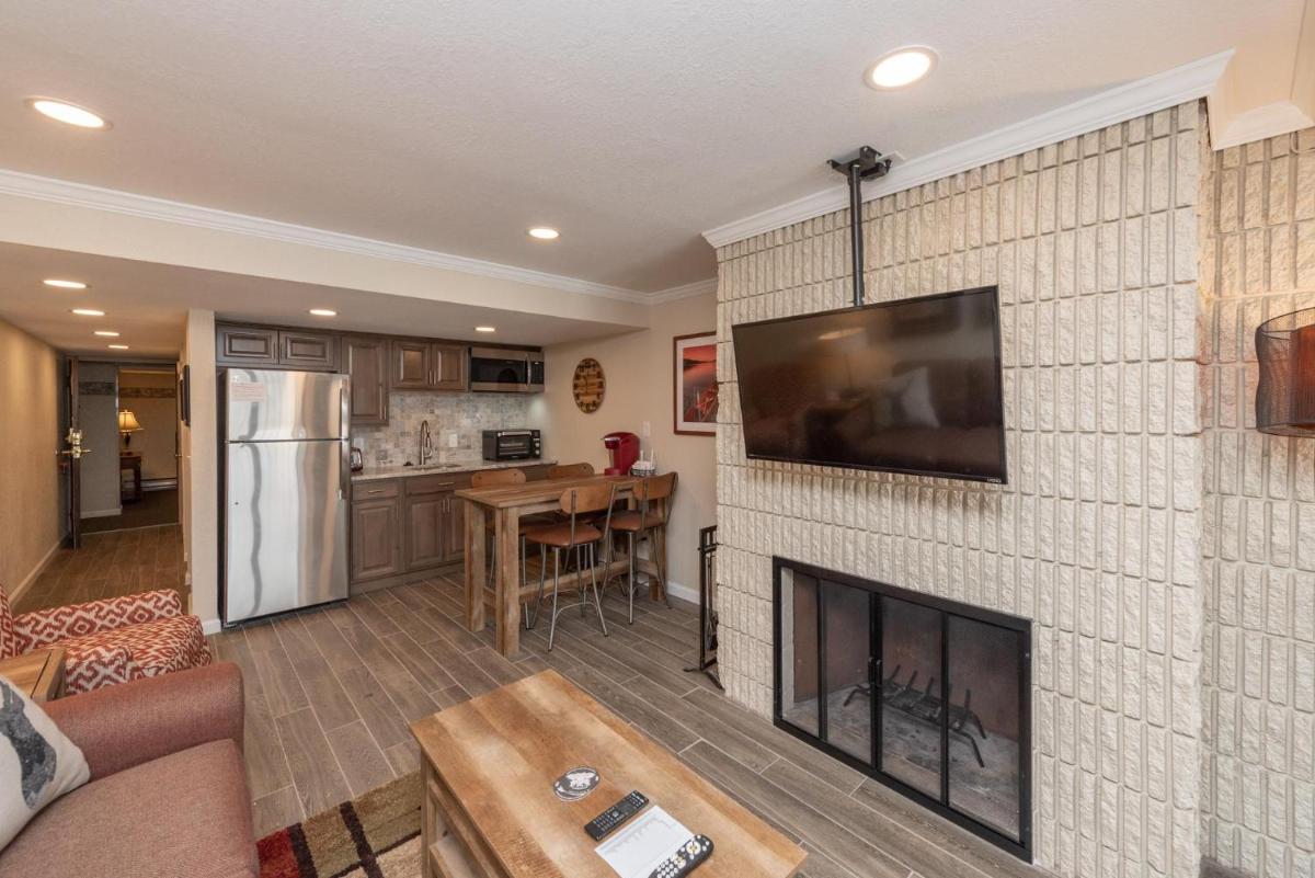 203A Efficiency One Bath - Housity