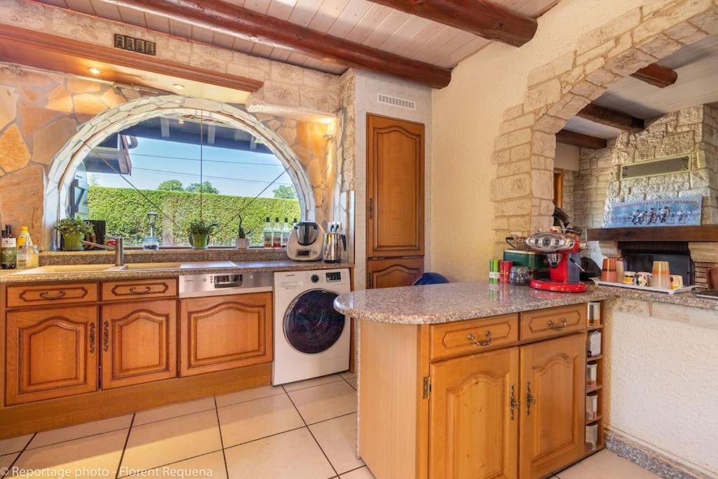Maison Paul & Romy, Magnifique ferme savoyarde - Housity