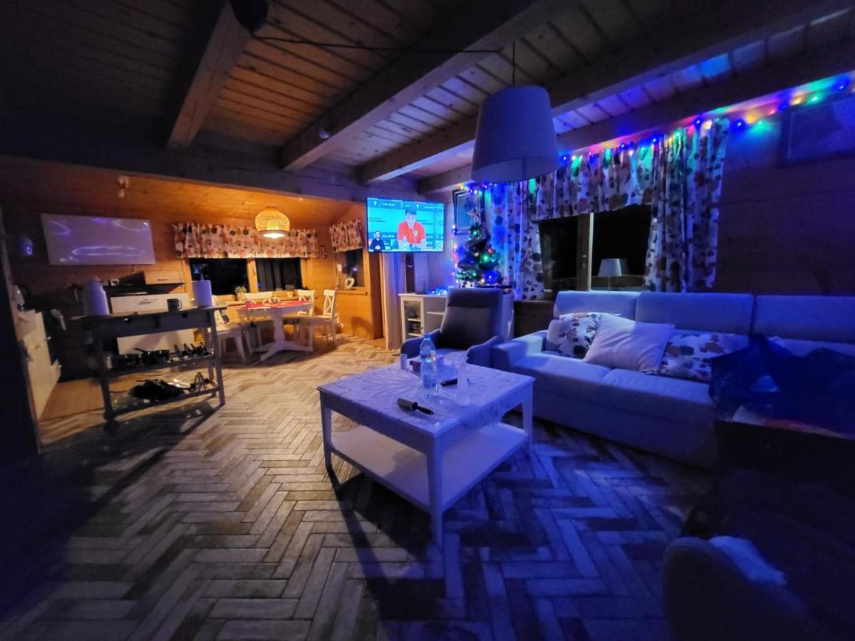 Wheelchair With Wings - Housity