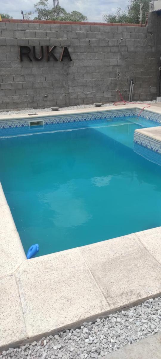 Ruka Baradero - Housity