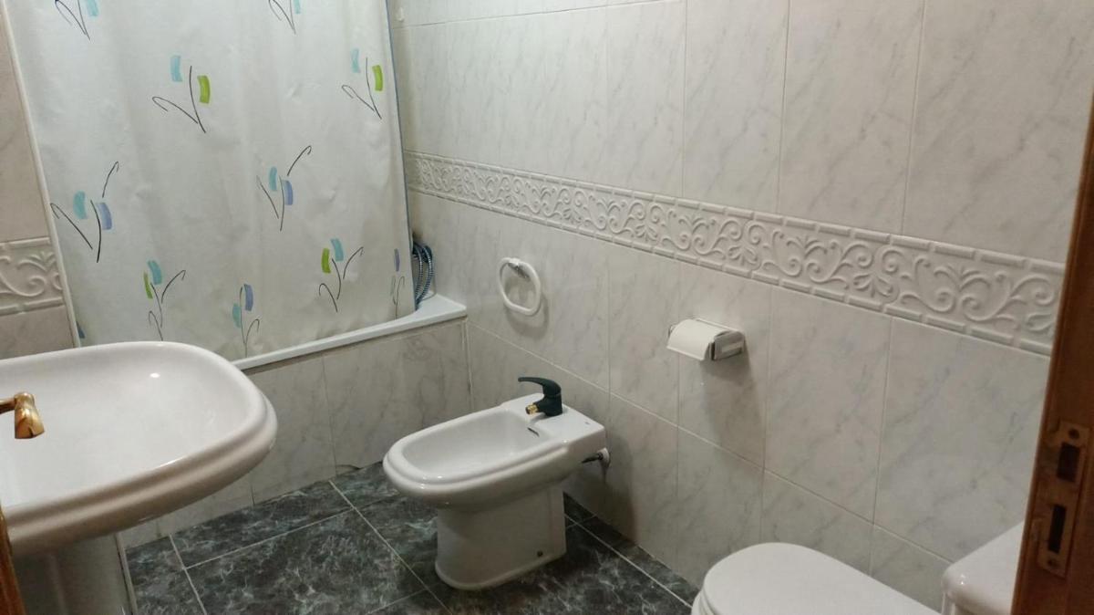 Suitetrails - Economic private room in center of Granada