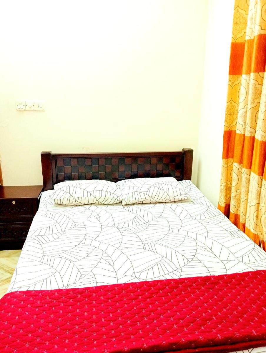 Beautiful furnished Apartment at Bashundhara F block - Housity