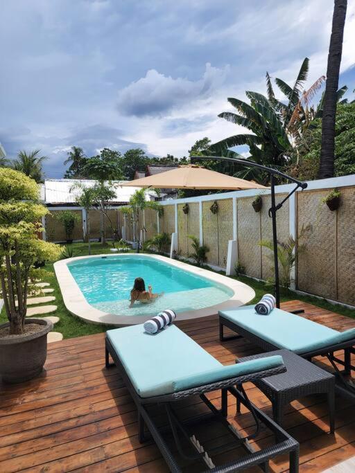 Rumah Tara Modern 3 bedroom pool and garden villa in Gili Air - Housity