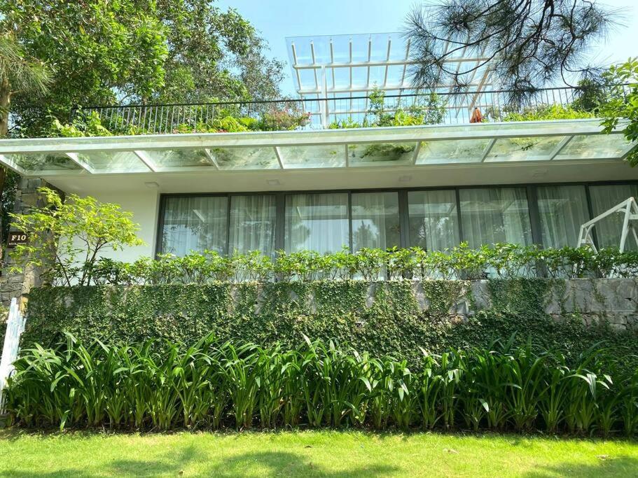 Villa Bach Thanh F10 Flamingo Dai Lai 400m2 - Housity