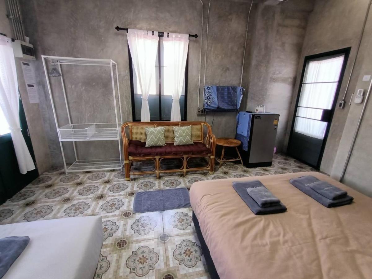 โรงแรมมีวาสนา - Me Vadsana Hotel - Housity