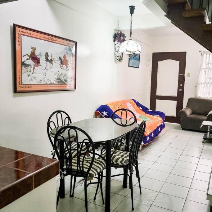 Serene-3 Bedroom House - Housity