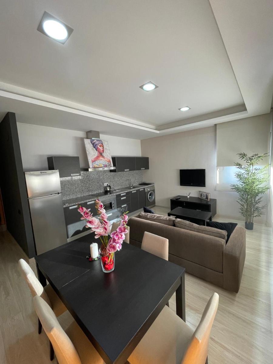 Suitetrails - Apartamento con Piscina y Parking