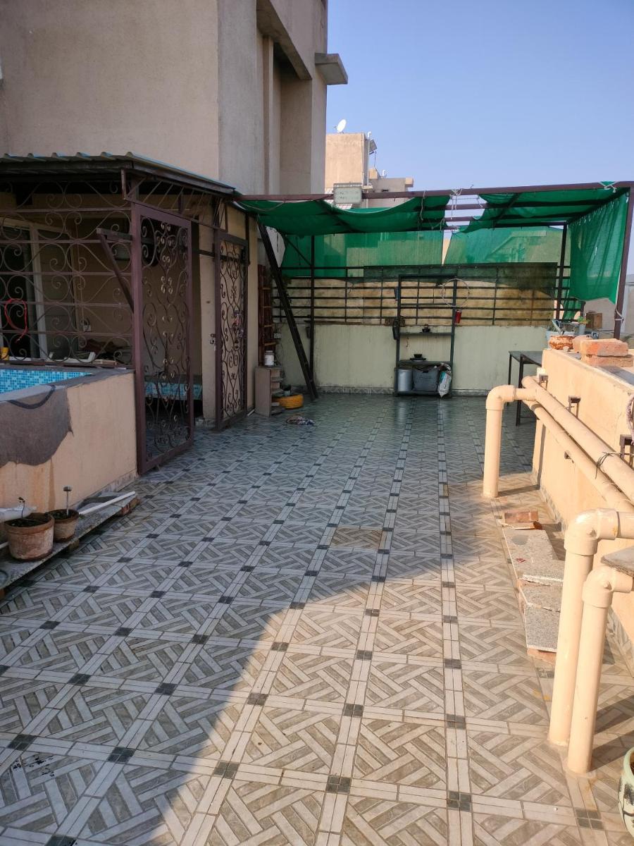 Penthouse with Rooftop - Housity