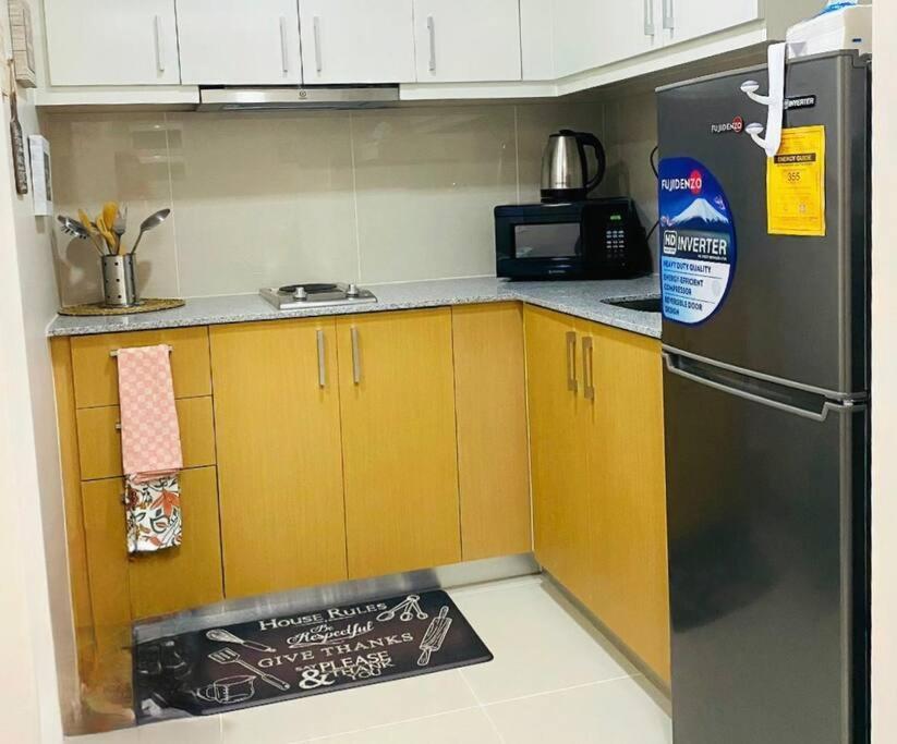 Cosy Executive 1 BR Uptown Parksuites Ultra fast Internet - Housity